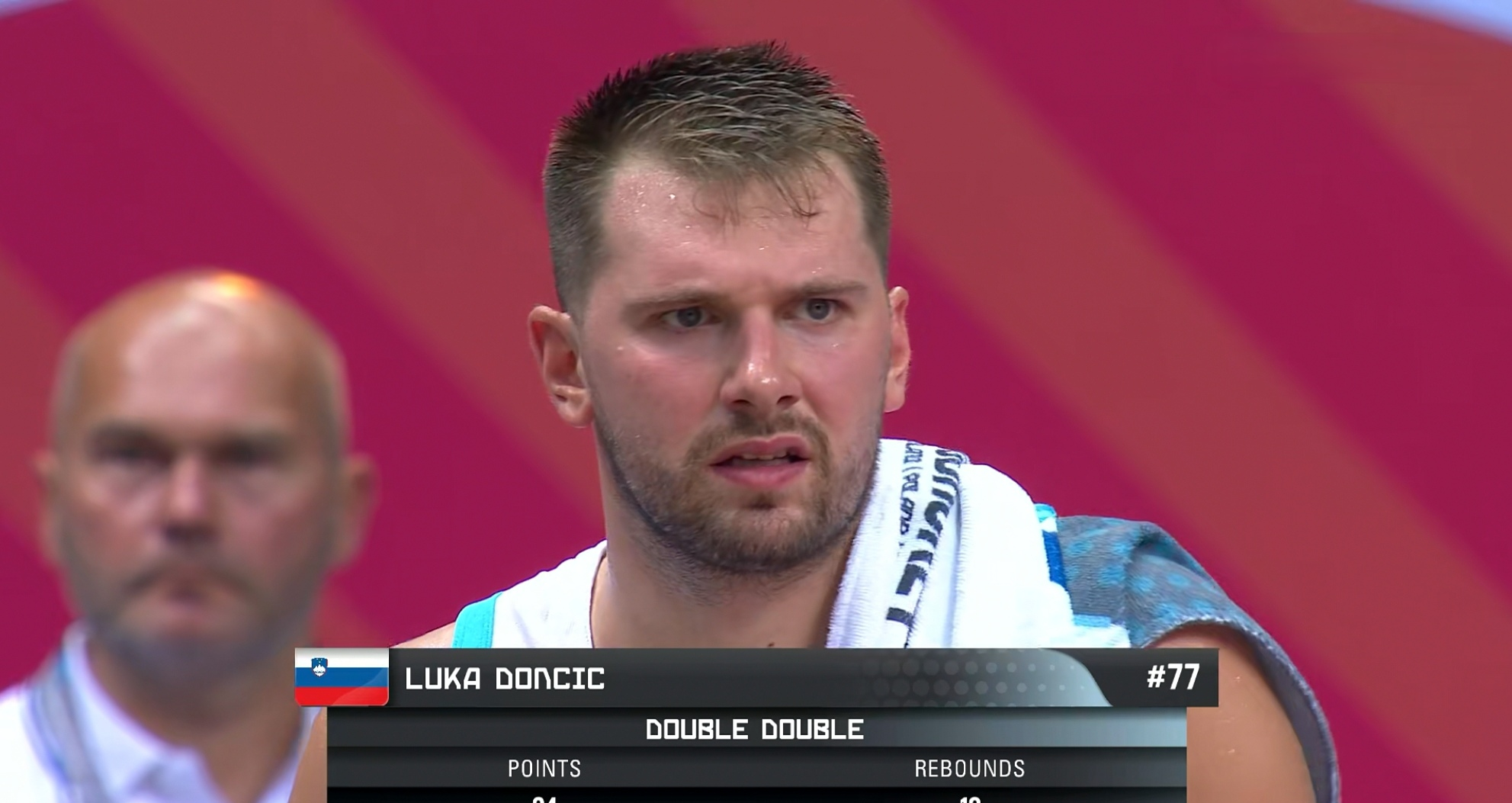 AYX SPORTS-包含东契奇在加拿大队比赛中关键助攻,逆转引发热议!的词条